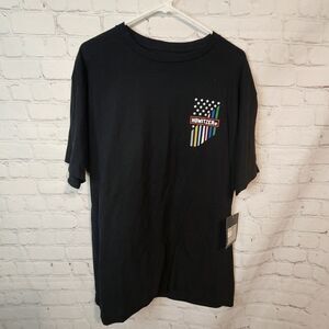 Men's Howitzer shirt, size XL